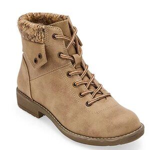 NiB St. John's Bay Womens Shae Block Heel Hiking Boots Tan Size 7.5 M $65 RY1363